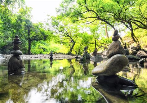  Eulhwa-ji - Silkkimäinen ja Meditaatioon Kutsuva Maisema!